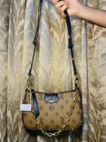 Monogram Print Shoulder Bag with Gold Chain and Adjustable Strap - Image 6